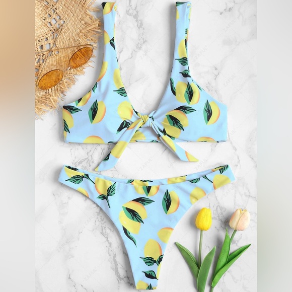 Zaful Other - Zaful: Knotted Front Lemon Printed Bikini Set